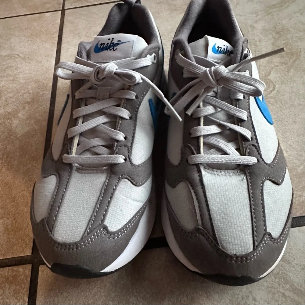 Nike Air Max Dawn Gray and Blue Sneakers youth size